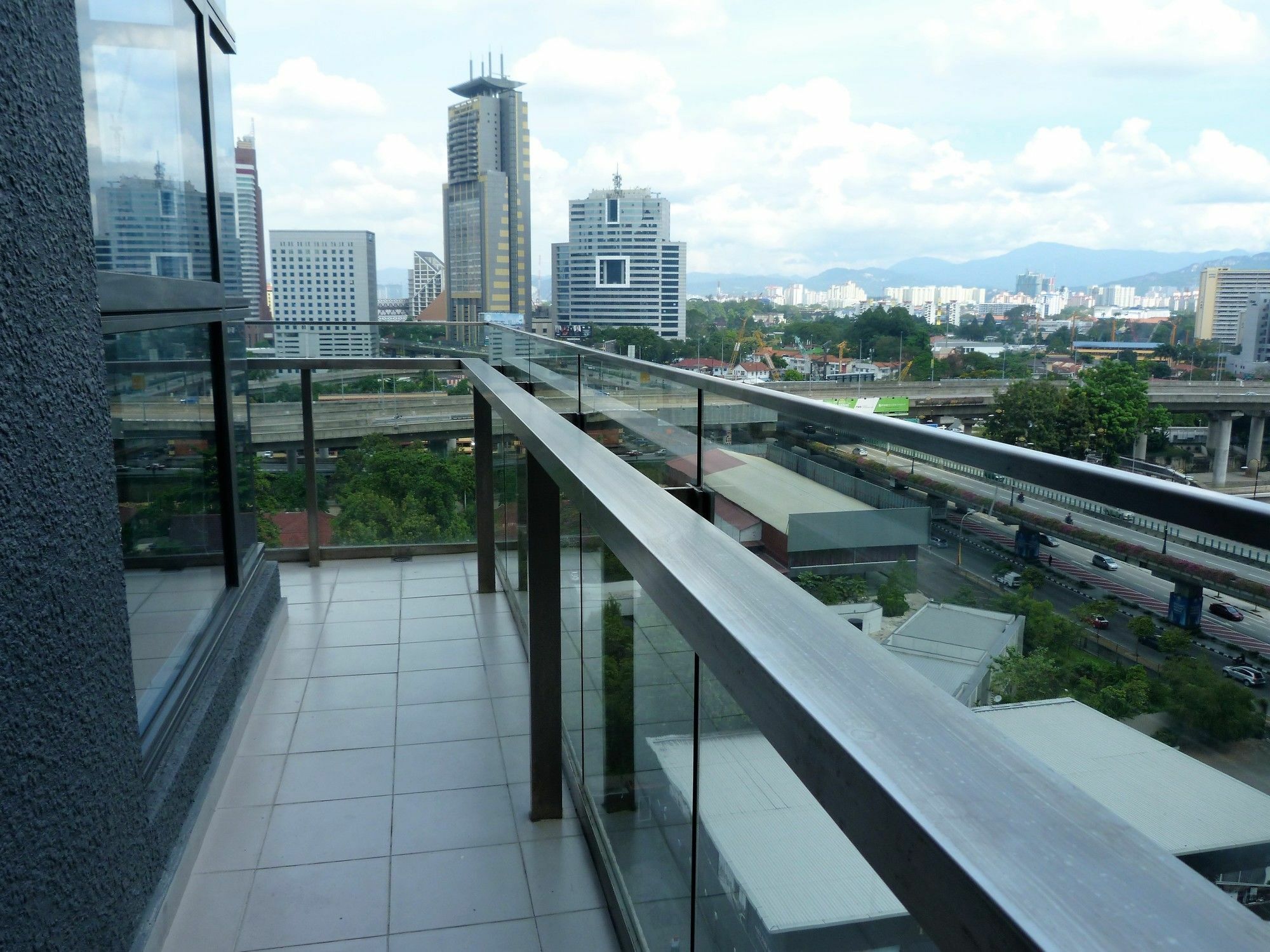 Mirage Residences By Nn Kuala Lumpur Luaran gambar